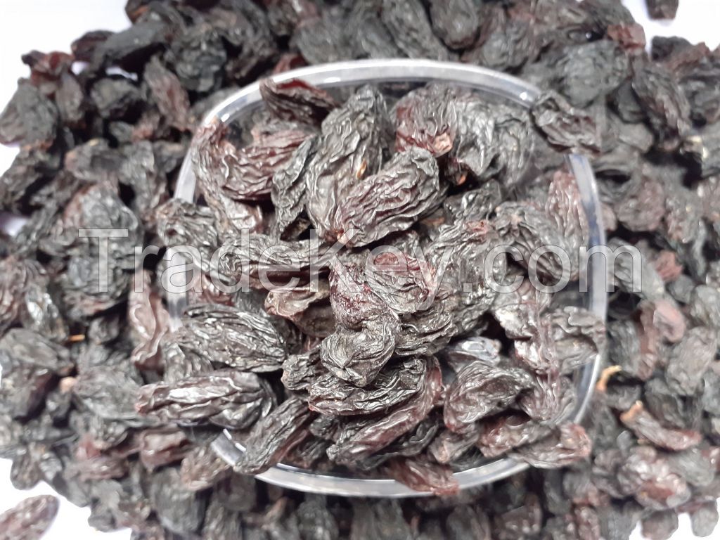 Black raisins 