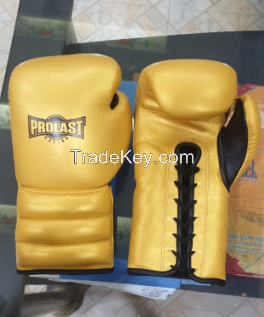 Boxing Gloves from Cowhide Leather with customized logos and labels