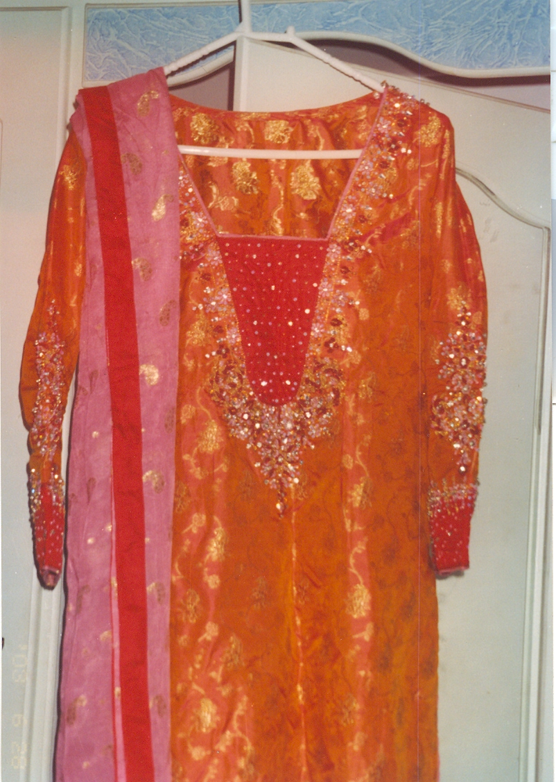 Pakistani Cloths for ladies