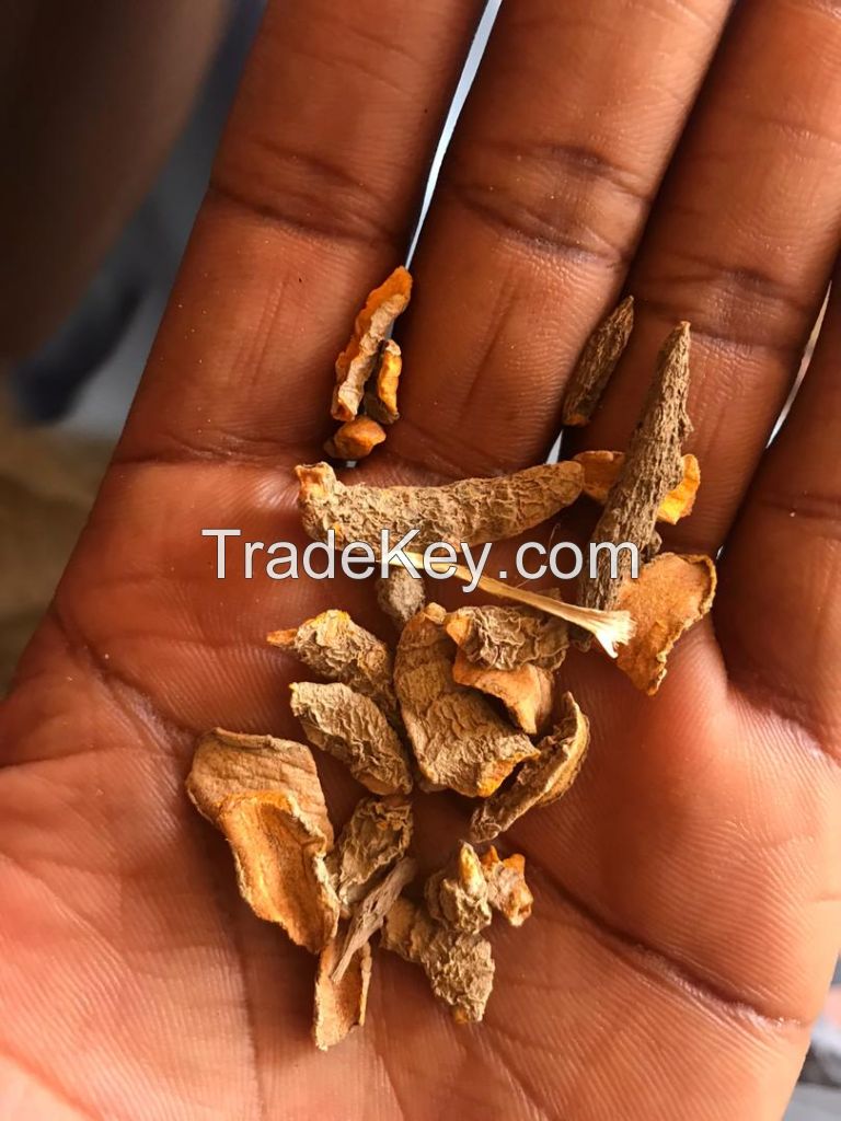 Dry Split Tumeric