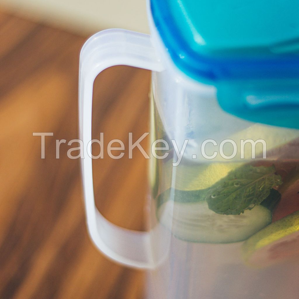 Appollo houseware Clip it Pitcher (2 liter) high quality Jug for picnic and parties, easy to handle durable, unbreakable reusable jug for dinner and side tables.