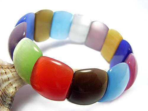 Mixed color cat's eye bracelet