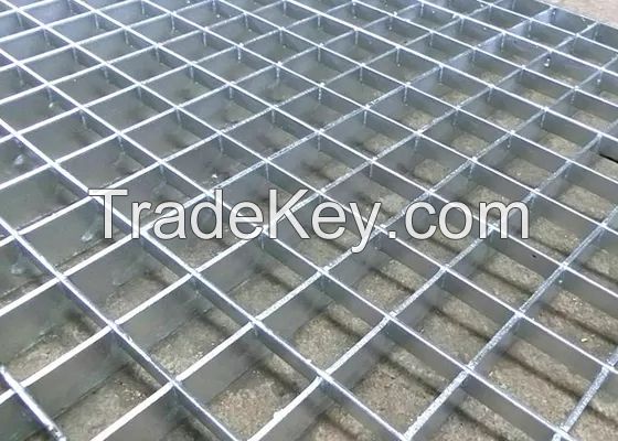 Anti Skid Q345 Welded Steel Grating 1250mm Width Hot Dip Galvanized