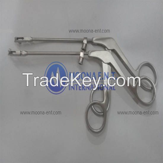 Suction Punch, for biopsy and grasping, Curved upwards , with central suction channel, working length 10cm