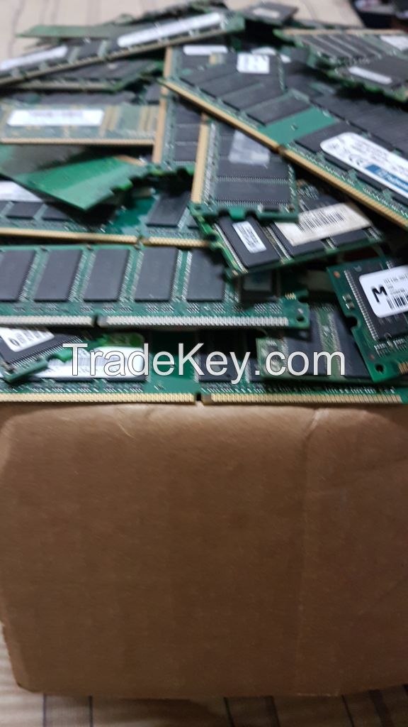 COMPUTER RAM SCRAPS FOR SALE