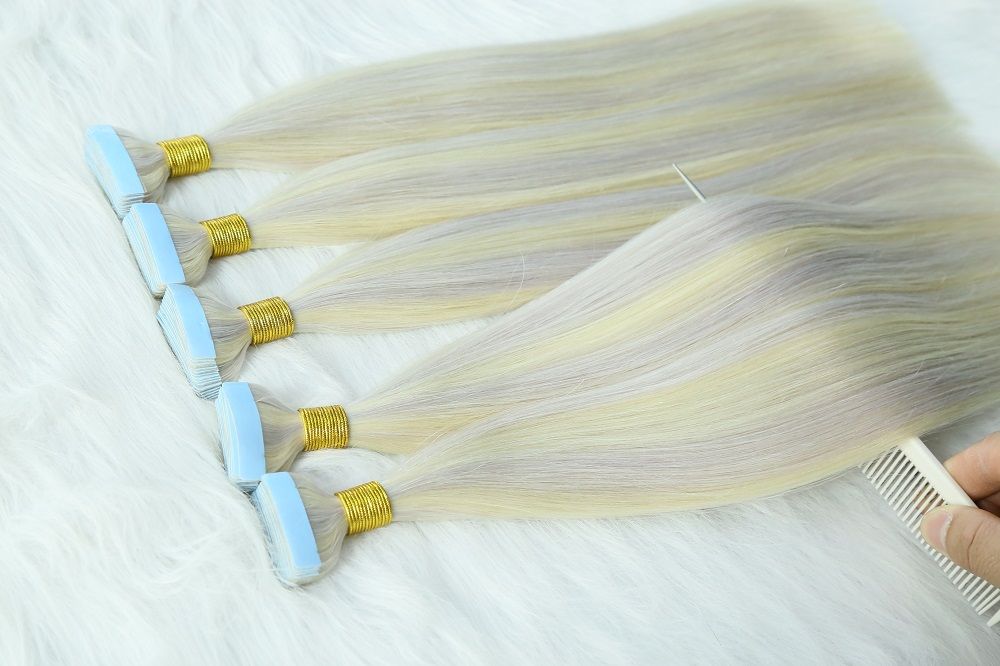 Tape Hair Extension 16inch P60-Silver  4x1cm