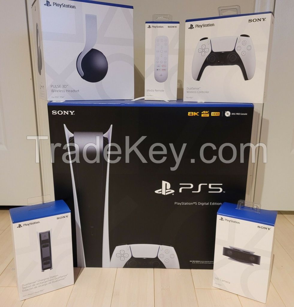 NEW Play Station 5 Digital Edition PS5 Console Disk Version Standard Blu Ray Games and 2 Controller