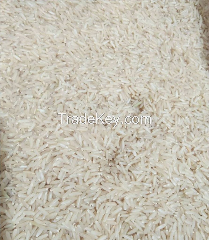 Organic white hom mali (jasmine) rice