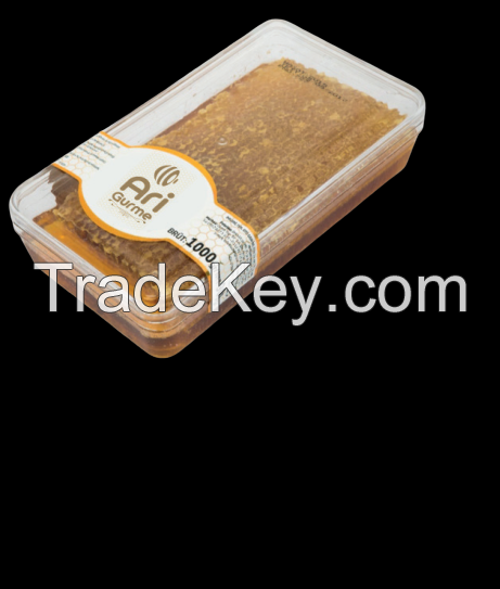 Packed Comb Honey 900gr