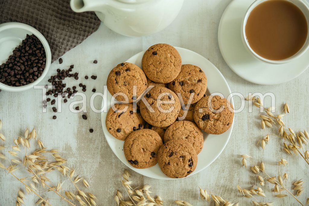 Oatmeal Cookies With Chocolate Chips