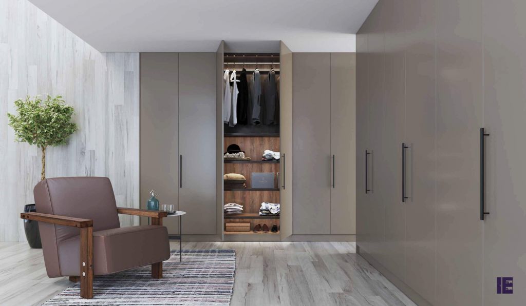Customised Wardrobe | Made to Measure Wardrobes | Built in Wardrobe with Tv | Fitted Wardrobes UK