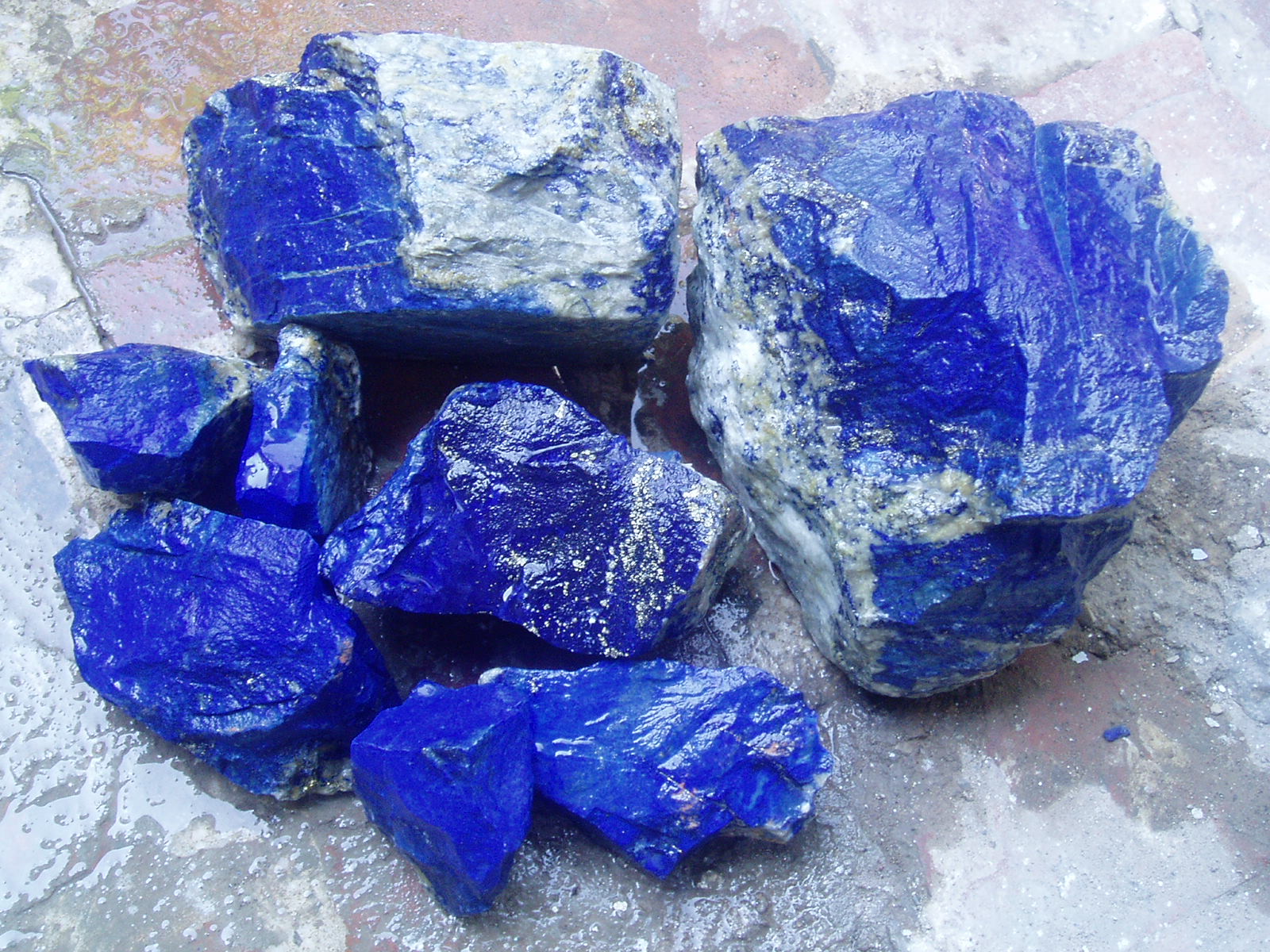 Buy Pakistani Lapis Lazuli Gem Grade A+ Quality Natural Stones online