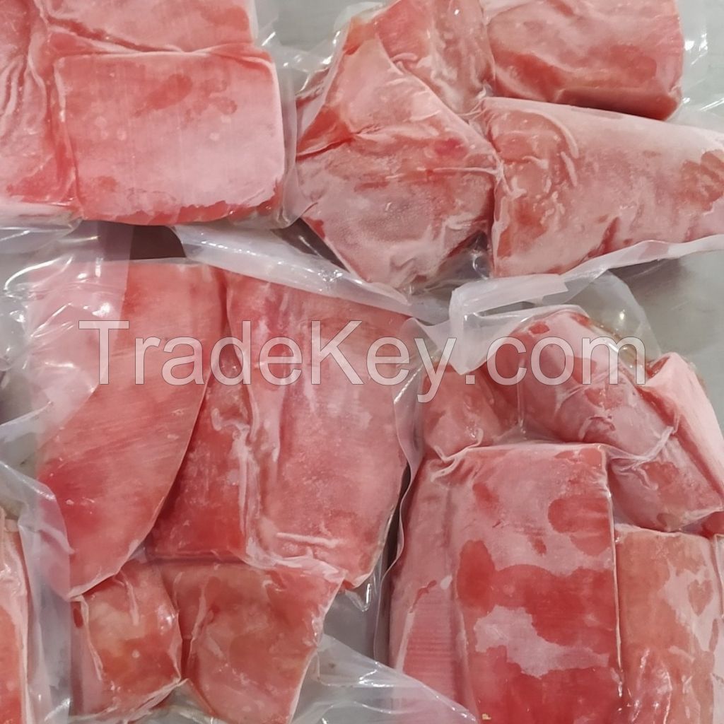 High quality Frozen Tuna Steak CO treated, Skinless, Boneless, Bloodline off Vietnam Fresh seafood best for export