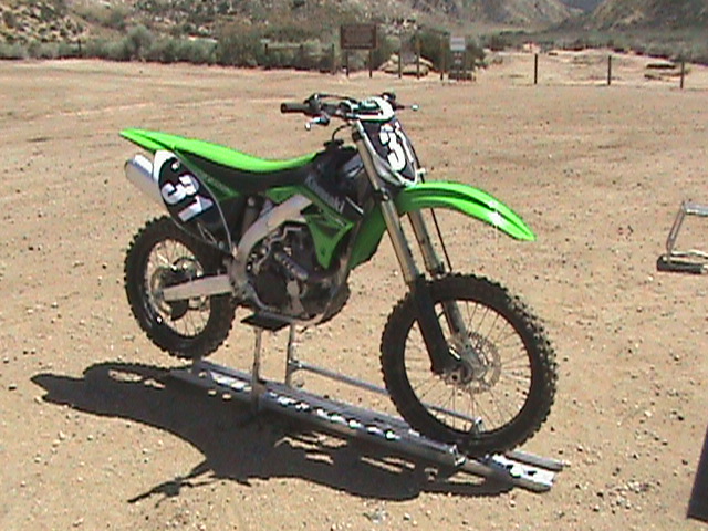 tech 3  dirt bike stand