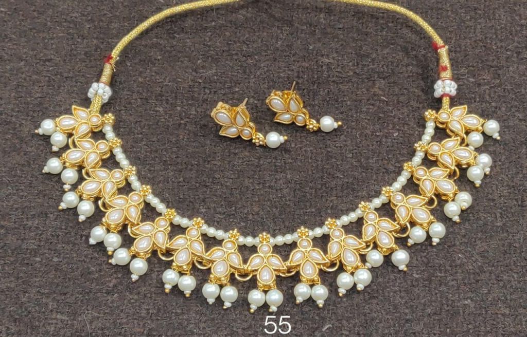 Pearl Kundan Sets