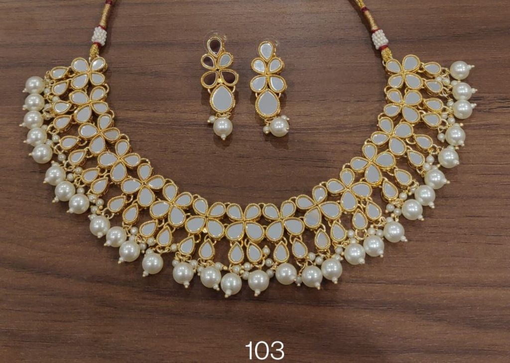 Pearl Kundan Sets