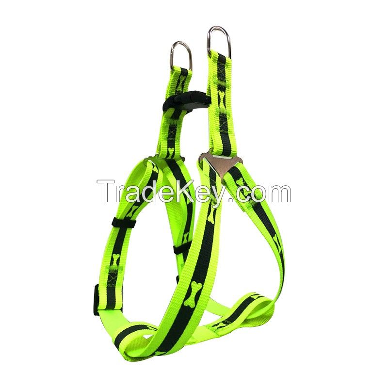 Triangle Pet harness, Collar &amp; Leash set