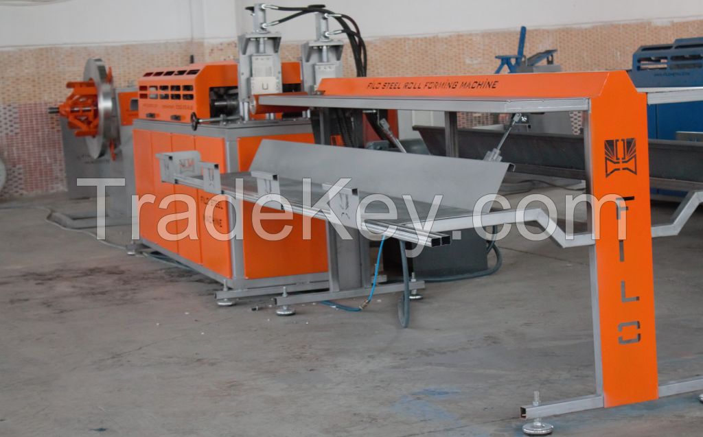 Multi-lined roll forming machine