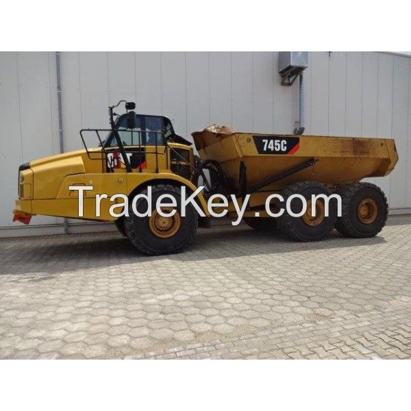 Articulated Dump Truck Caterpillar 745c - 2015 - 8.830h