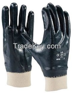 Medium full nitrile dipped glove. 100% cotton interlock lining.