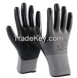 15 gauge seamless nitrile gloves