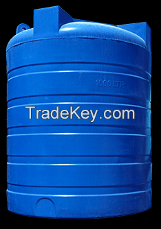 Plastic storage tank