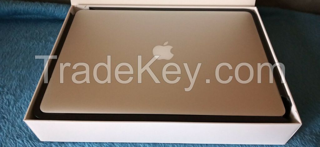 2018 Apple 15" MacBook Pro 2.9GHz i9/32GB/2TB Flash/560X/Touch Bar