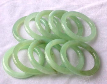 Wholesale 10 Green Jade Bracelet