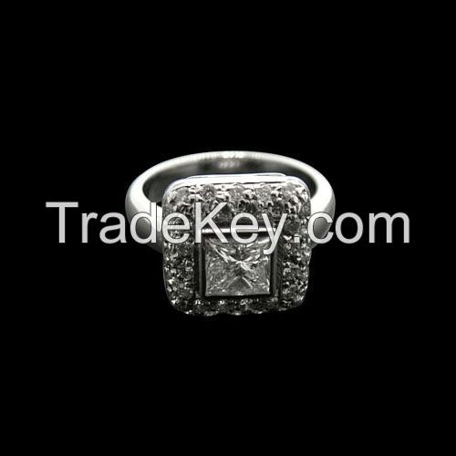 Quality and Sell Princess Cut Diamond Engagement Ring 18K White Gold