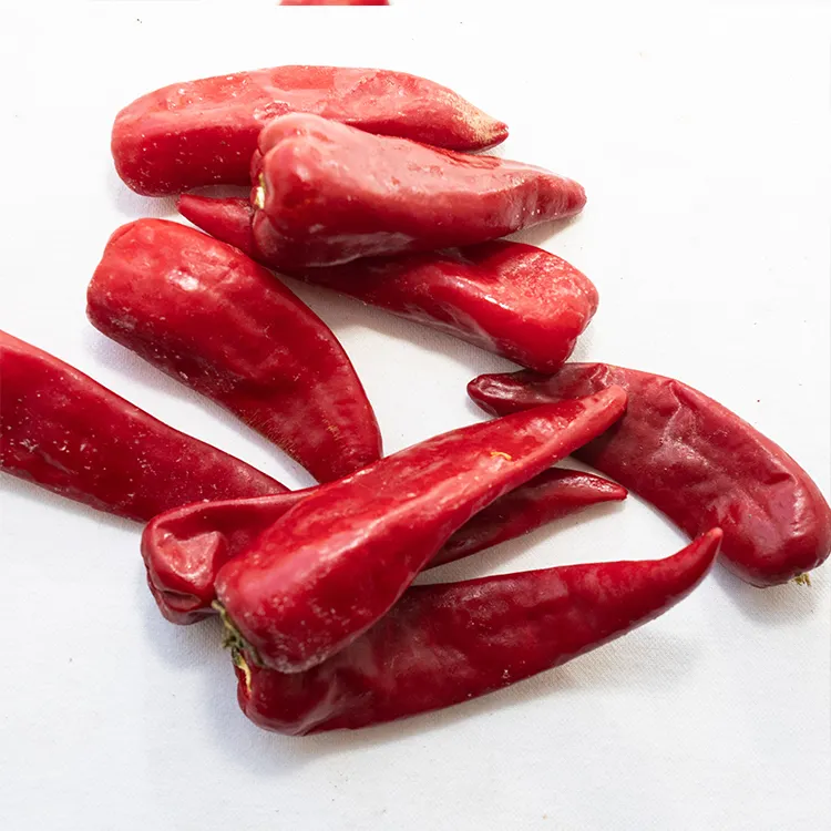 Wholesale Natural Bulk Beijing red chili pepper low price Chinese chili