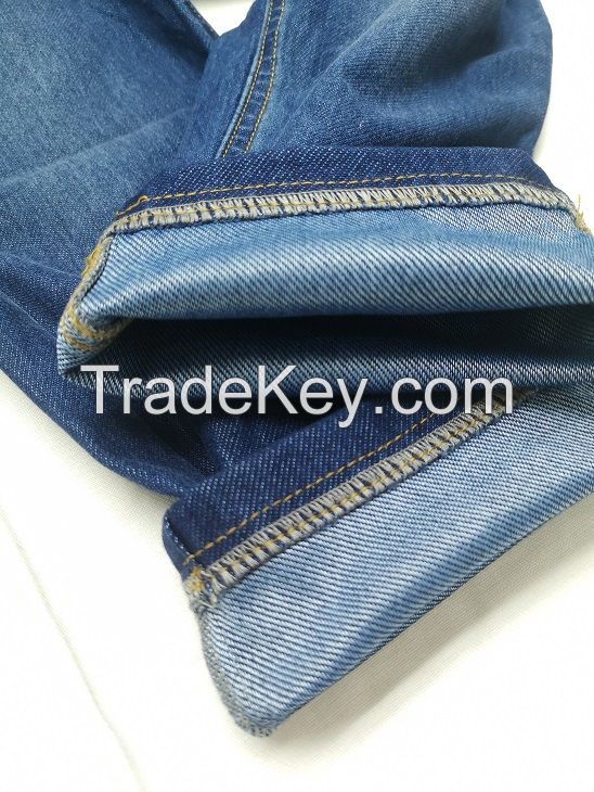 Custom Letter Graphic Straight Jeans Zipper Fly and Button Front Long Jeans High Quality Casual Denim Women