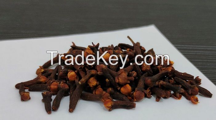 Cloves 