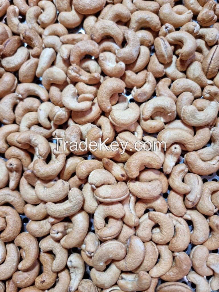 Premium Roasted Salted Cashews Without Shell