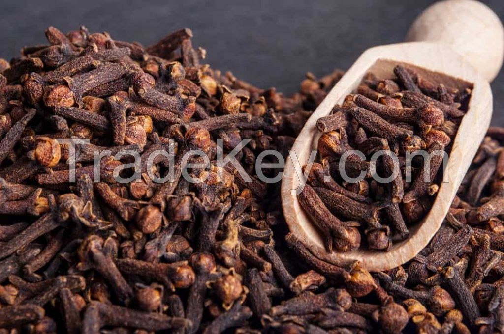 Cloves 