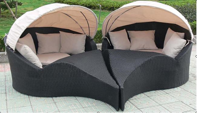 double-semicircle rattan bed