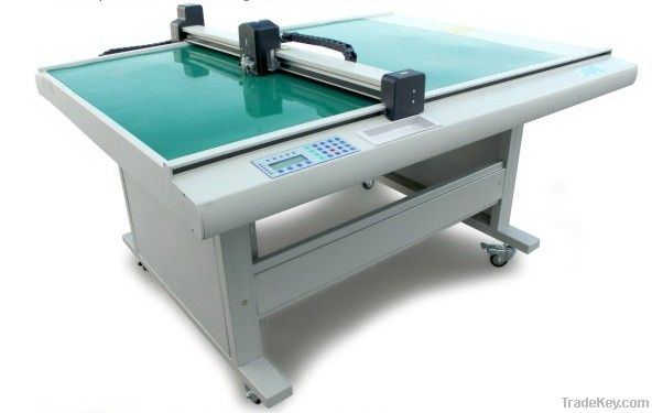 DCG70 series Electronie die cutting machine with pressure control