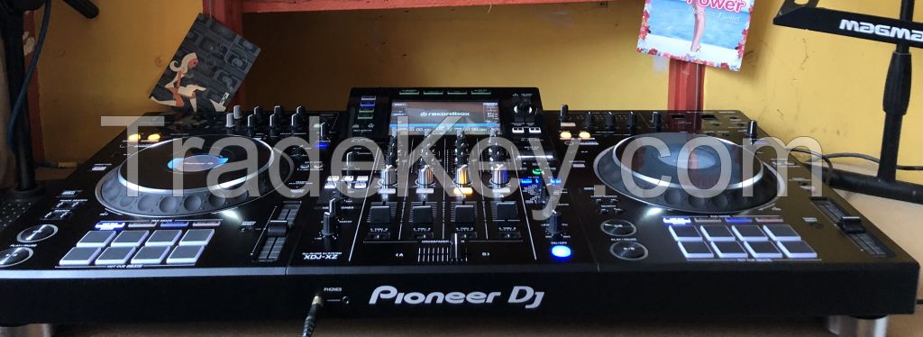 Pioneer DJ XDJ-XZ Digital DJ System