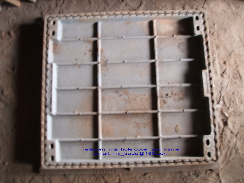 casting telecom manhole cover and frame