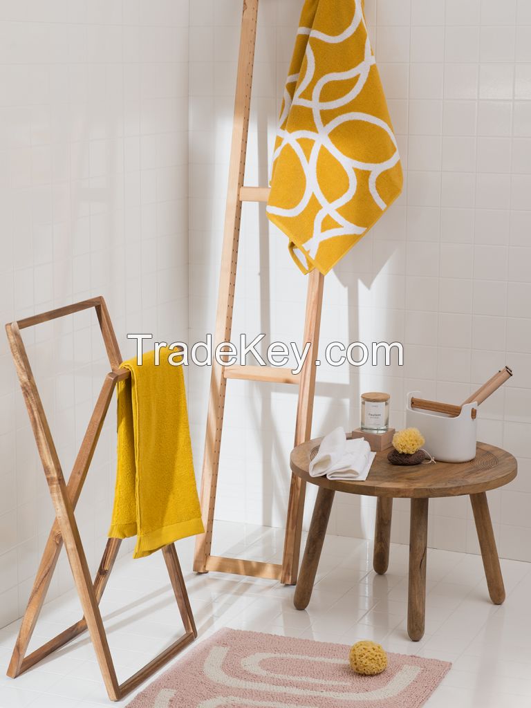 Jacquard bath towel Gravity, mustard, collection Cuts and Pieces