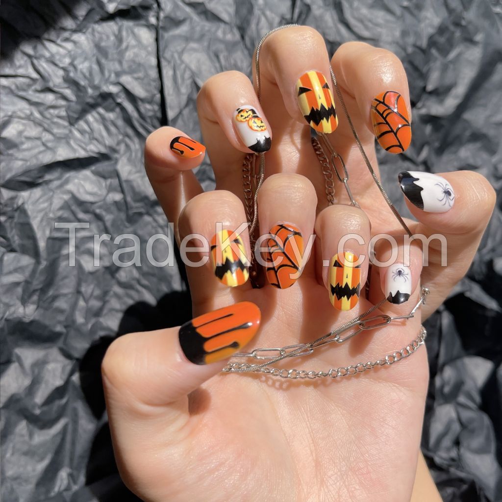 Christmas and Halloween Style Oval Nail 