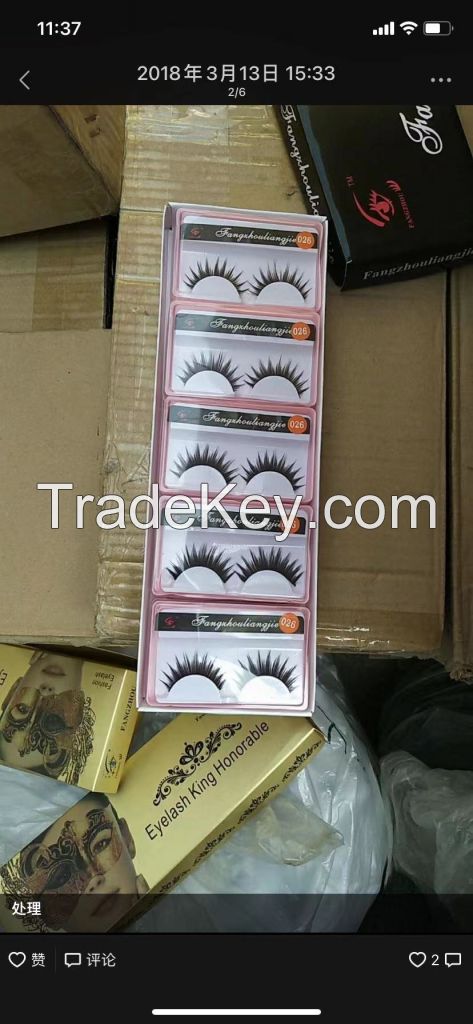 strip false eyelashes