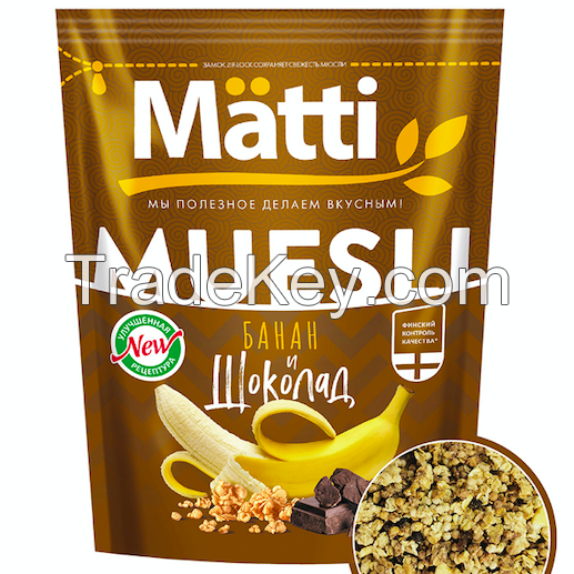 Matti Muesli with banana and chocolate