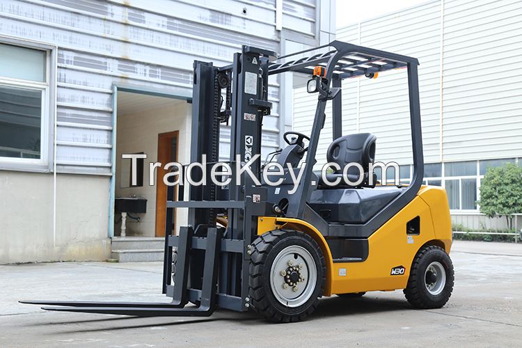 XCMG official manufacturer FD30T 3 ton diesel forklift with Side Shifter for sale