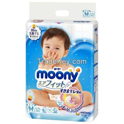Supplier in Europe Japanese diapers MOONY paints type M, L, XL, XXL