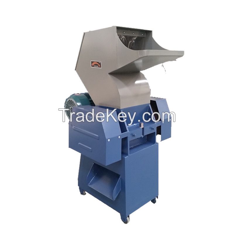 Durable plastic crusher for all kind of small size plastic materials into granule