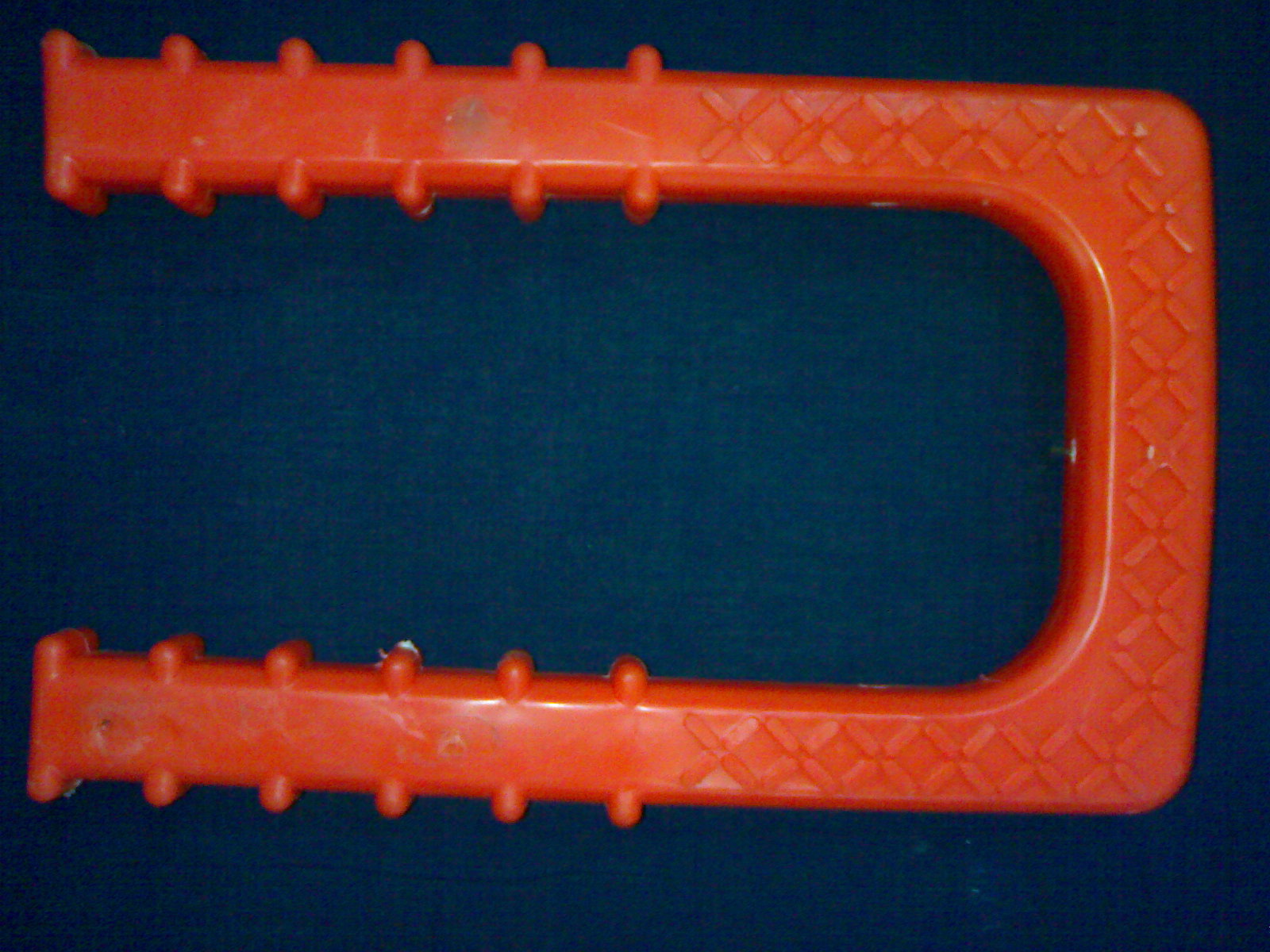 RUNG (PLASTIC COATED FOOT STEPS)