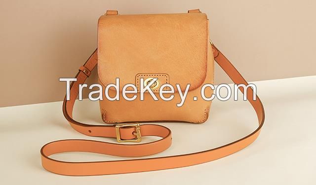 Veg tan leahter handbag