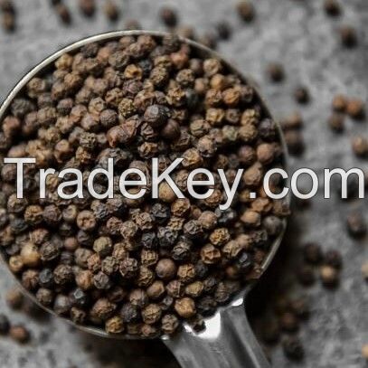 Indonesia Black Pepper 550 g/l 