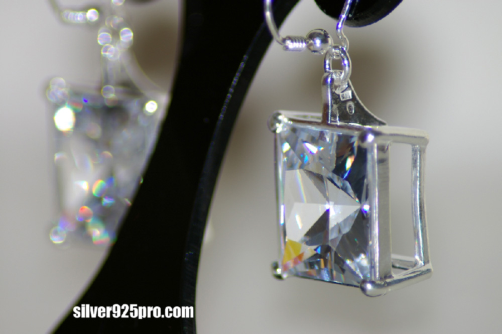 sterling silver ladies earrings with zirconia stones