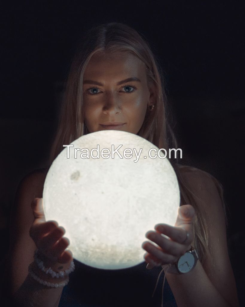 moon lamp